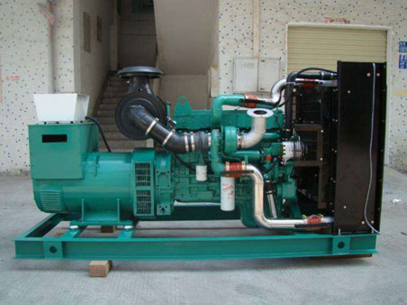关岭1100kw康明斯柴油发电机组图片 关岭1100kw康明斯柴油发电机组图片